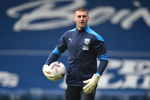 Chuẩn bị trở lại Old Trafford, Sam Johnstone nhắn gửi đến De Gea