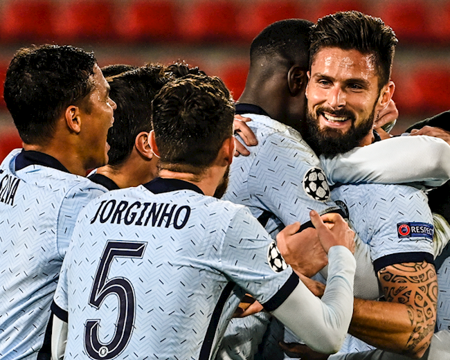 Giải cứu The Blues, Giroud được Frank Lampard tưởng thưởng