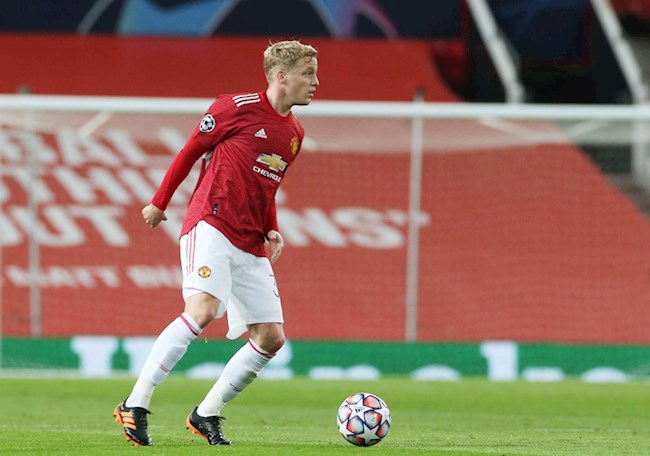 Juventus bất ngờ muốn giải cứu Van de Beek khỏi MU