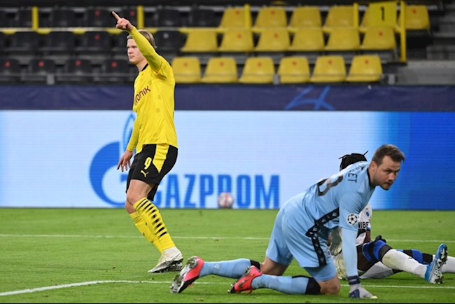 Siêu Haaland lập kỷ lục, Dortmund thắng tưng bừng