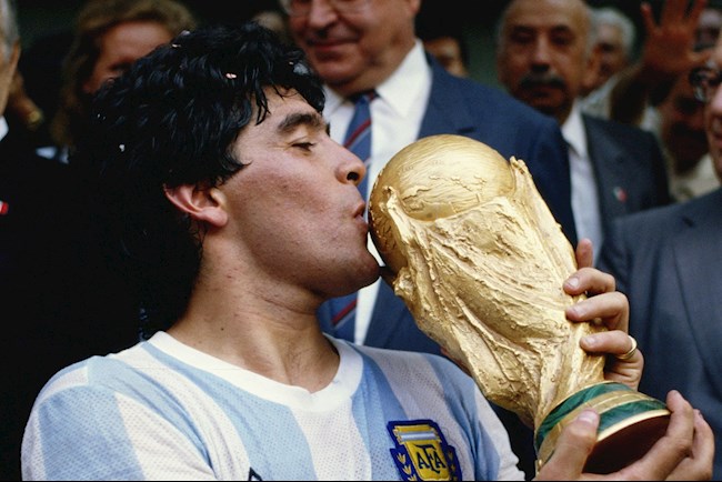 Bóng đá Việt Nam và lần hội ngộ bất thành với Maradona hình ảnh