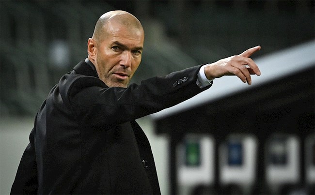 Zidane ủng hộ trò cưng ký hợp đồng mới với Real Madrid