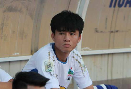 Phan Thanh Hậu trách cầu thủ SHB Đà Nẵng vào bóng thô bạo hình ảnh