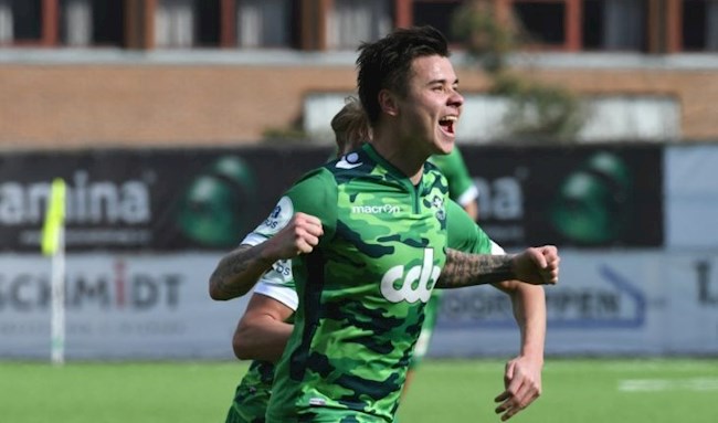 Alexander Đặng gây ấn tượng tại Thụy Điển