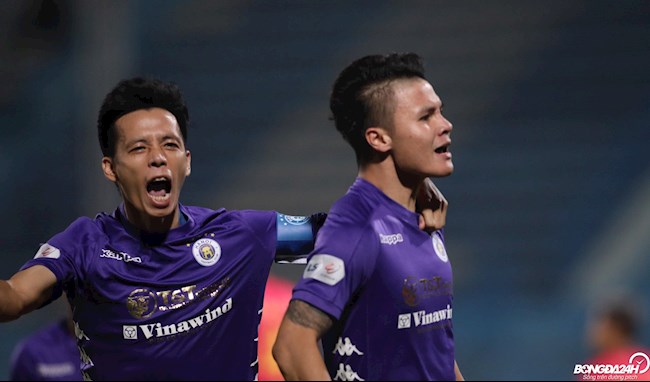 Hậu chia tay bạn gái, Quang Hải ghi bàn thắng đẳng cấp thế giới cho Hà Nội