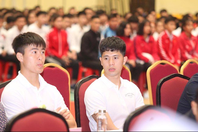 Duy Mạnh, Đình Trọng chính thức trở thành tân sinh viên đại học