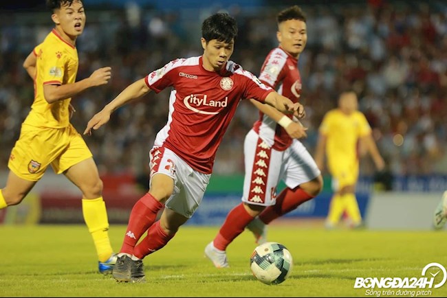 Công Phượng muốn quên kỷ niệm buồn trước Hà Tĩnh hình ảnh