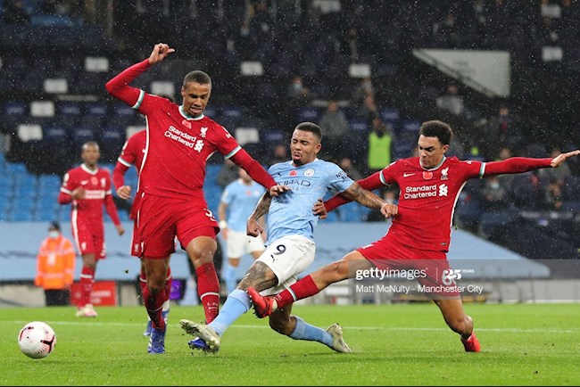 Man City vs Liverpool Jesus