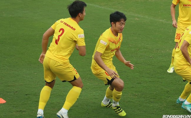 Xỏ háng Xuân Trường, Quế Ngọc Hải ăn mừng như lập siêu phẩm