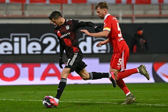 Lewandowski cứu Bayern khỏi thất bại trên sân của Union Berlin hình ảnh 2