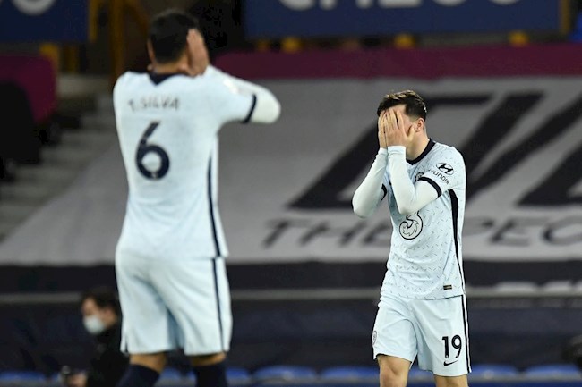 Xem lại 2 lần cột dọc từ chối bàn thắng của Chelsea trước Everton