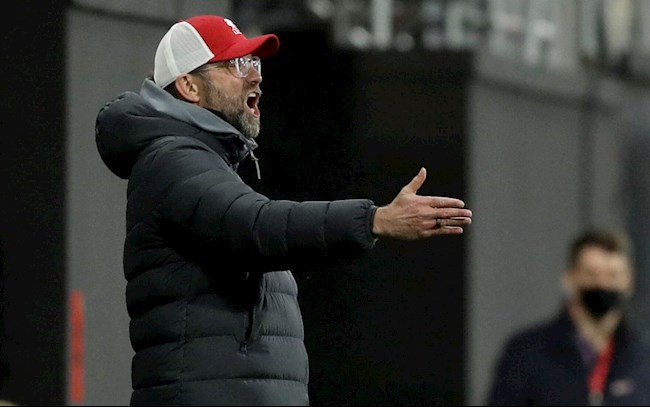 VIDEO: Jurgen Klopp thừa nhận đã quát lớn học trò ngay đầu trận