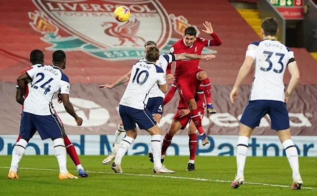 Jose Mourinho lần thứ 3 thất bại theo cách đầy cay đắng