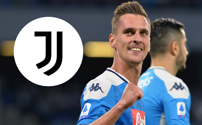 Napoli báo giá Arkadiusz Milik cho Juventus và Atletico hình ảnh