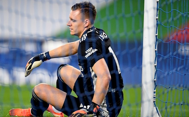 Bernd Leno: Giờ không phải lúc để Arsenal trách móc nhau