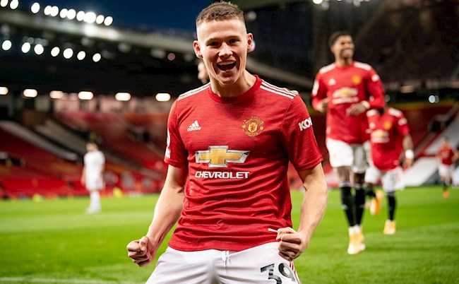 McTominay được so sánh với 2 huyền thoại của Man Utd