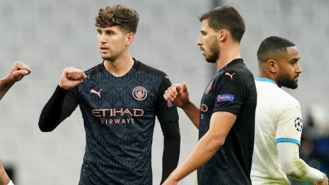 John Stones tiết lộ cách giành lại vị trí ở Man City hình ảnh 2