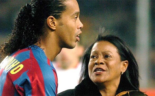 Mẹ huyền thoại Ronaldinho nhiễm Covid-19 hình ảnh