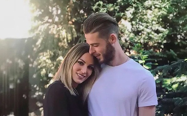 Bạn gái De Gea tiết lộ giới tính em bé trong ngày sinh nhật