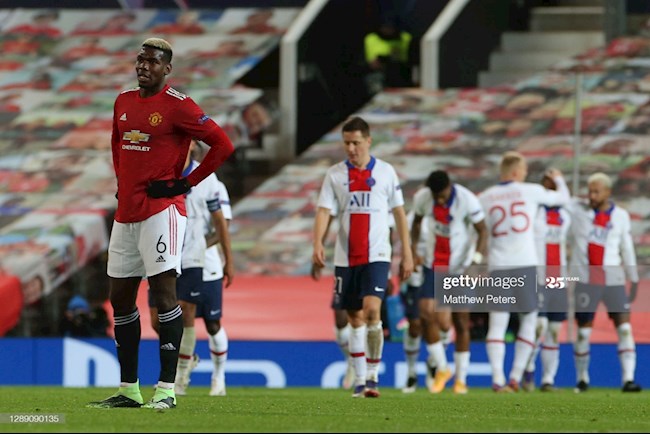 Pogba suýt lập siêu phẩm sau 5 phút vào sân