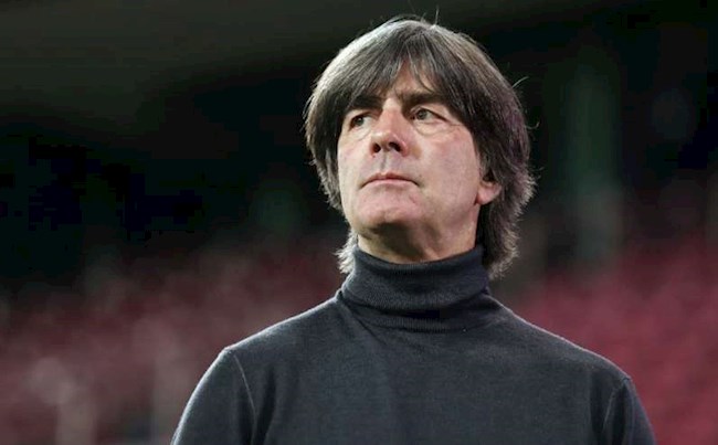 Huyền thoại Đức kêu gọi sự ủng hộ dành cho Joachim Low hình ảnh