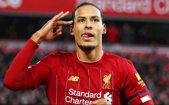 VIDEO: Van Dijk chuẩn bị trở lại gánh Liverpool