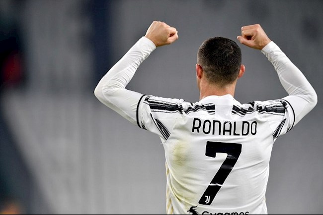 Cristiano Ronaldo được vinh danh ở Serie A