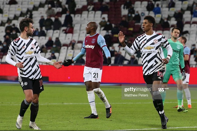 Bruno Fernandes dằn mặt Rashford vì thói sút ẩu