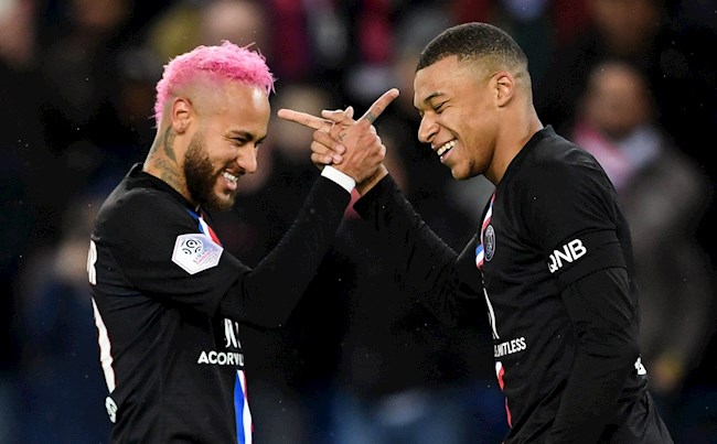 Neymar tiết lộ mối quan hệ bất ngờ với Mbappe
