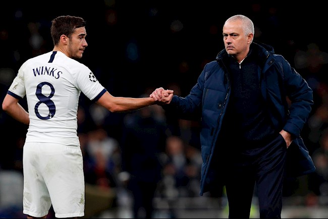 Tiền vệ Harry Winks gặp Mourinho đòi rời Tottenham hình ảnh