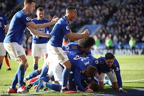 Leicester va Chelsea hoa 2-2 o King Power