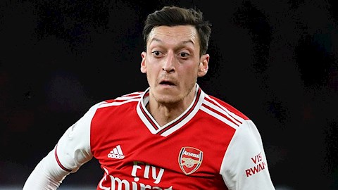 Lộ bến đỗ của Mesut Ozil nếu rời Arsenal
