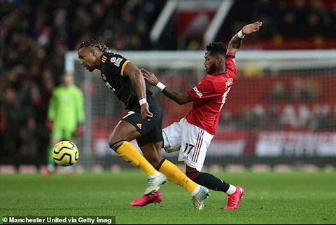 Càng chơi càng hay, sao MU được ca ngợi hết lời