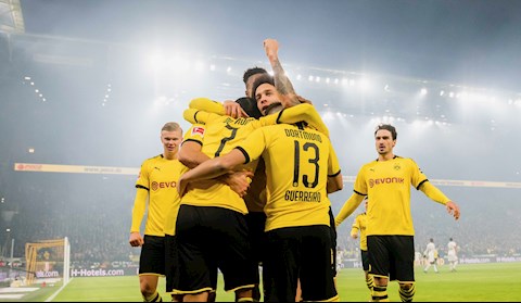 Dortmund co man chay da tuyet voi truoc dai chien voi PSG
