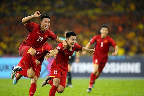 Thánh địa Bukit Jalil thay mặt cỏ trước trận Malaysia - Việt Nam hình ảnh