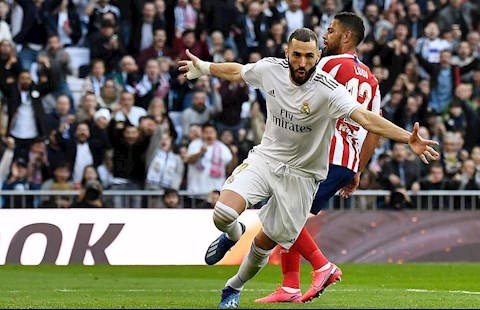 Real 1-0 Atletico Benzema ghi ban