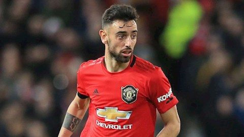 Giggs chỉ ra điểm yếu của Bruno Fernandes sau trận hòa Wolves hình ảnh