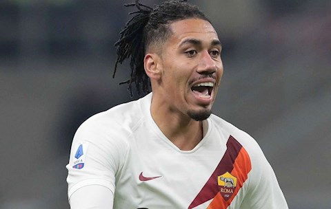Bị MU hắt hủi, Smalling tính chuyển hẳn sang Roma