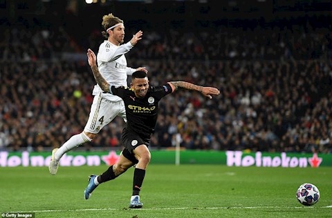 Real Madrid 1-2 Man City Ramos day nga Jesus