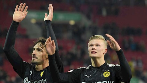 Haaland ghi bàn sòn sòn, Hummels ra mặt nhận công hình ảnh