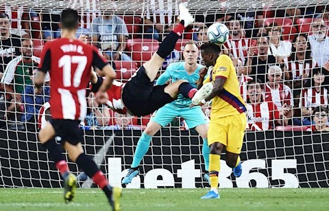 Athletic Bilbao vs Barcelona Aduriz ghi ban