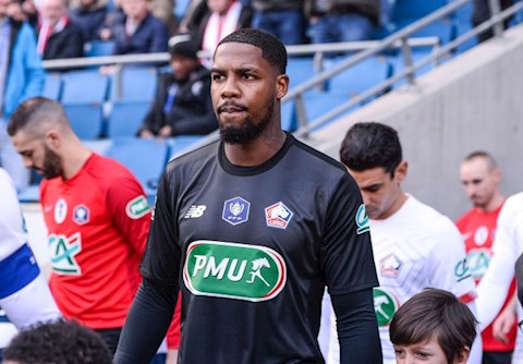 Thêm một thủ thành được Chelsea nhắm thay Kepa