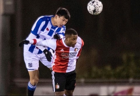 Báo Malaysia lo ngại cho tương lai Văn Hậu ở Heerenveen