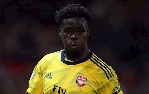 Keown: ‘Các sao bự Arsenal phải xấu hổ khi nhìn vào Saka!’