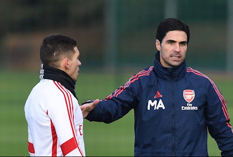 Trụ cột Arsenal báo tin cực mừng từ HLV Mikel Arteta
