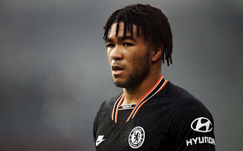 Huyền thoại Chelsea bất ngờ với sự thăng tiến của Reece James hình ảnh