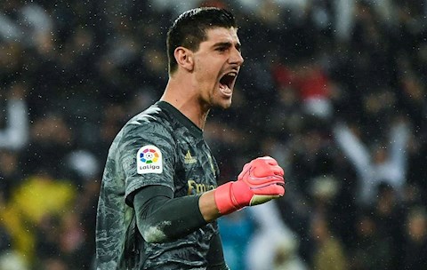 Real Madrid nhận tin dữ từ thủ thành Courtois sau thất bại ở vòng 27 La Liga