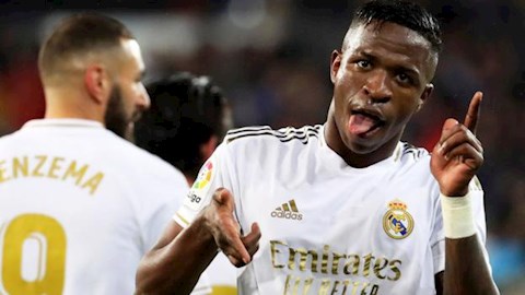 Hạ sát Barca, hai cầu thủ Real Madrid xác lập kỷ lục