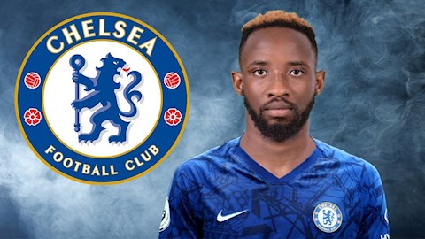 Chelsea được khuyên chiêu mộ tiền đạo Moussa Dembele  hình ảnh