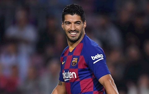 Có Suarez và Griezmann, Wenger vẫn khuyên Barca tìm tiền đạo mới